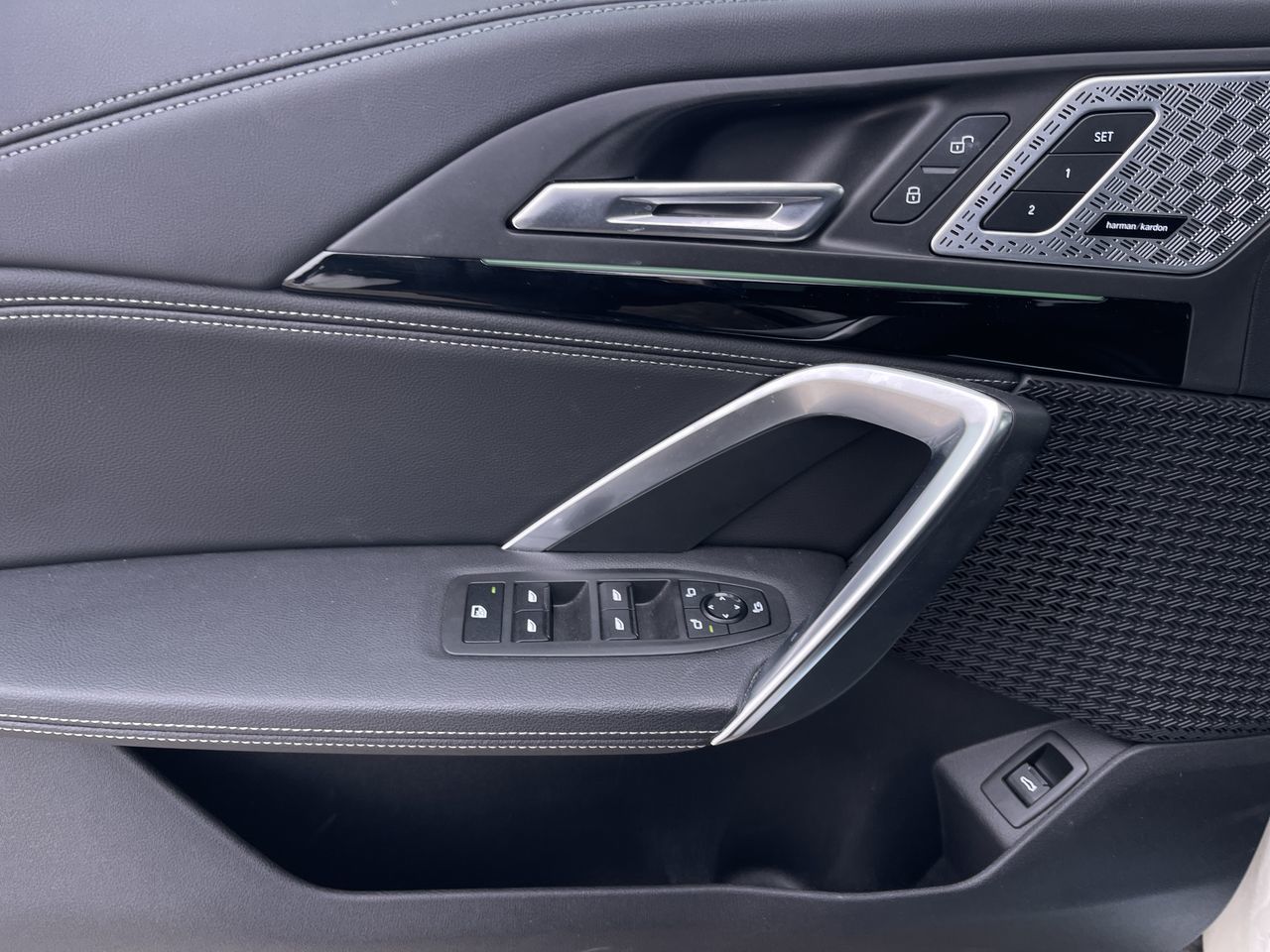 BMW X1  2023 à Calgary, Alberta