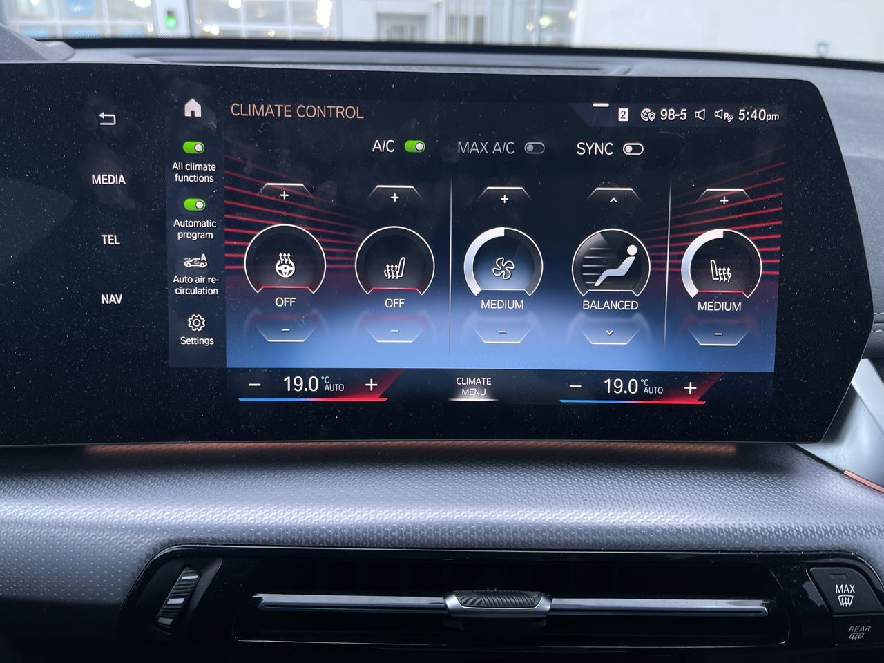 BMW X1  2023 à Calgary, Alberta