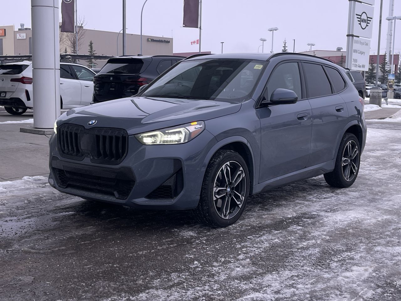 BMW X1  2023 à Calgary, Alberta