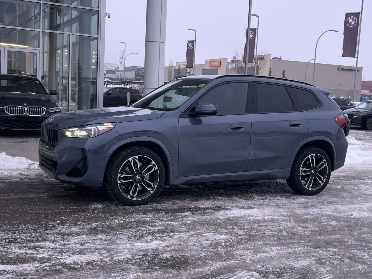 BMW X1  2023 à Calgary, Alberta