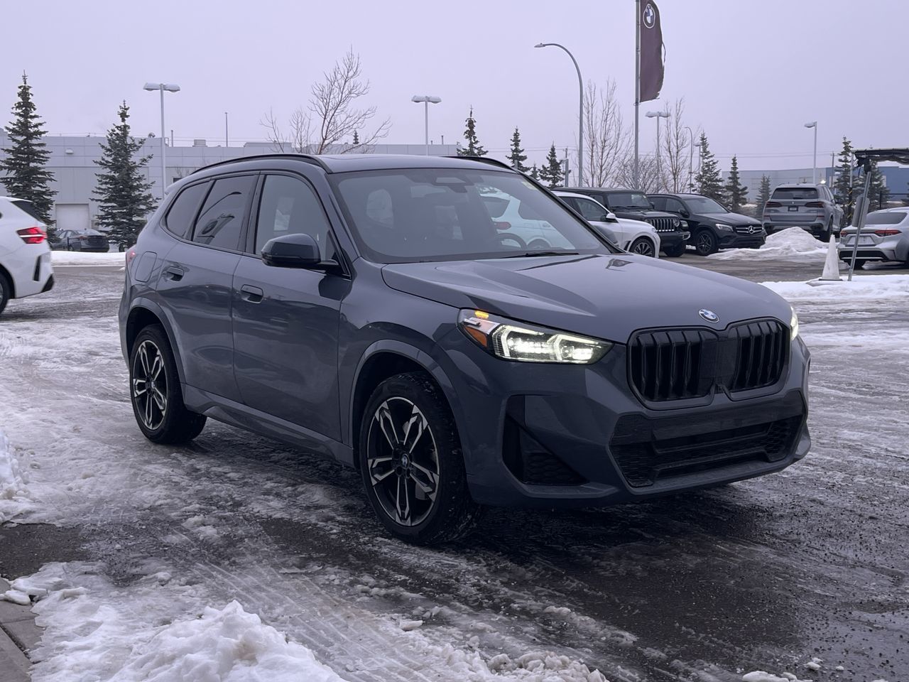 BMW X1  2023 à Calgary, Alberta