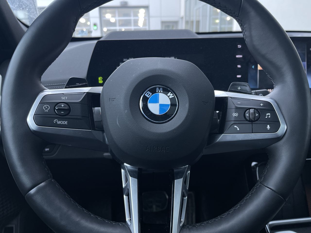 BMW X1  2023 à Calgary, Alberta