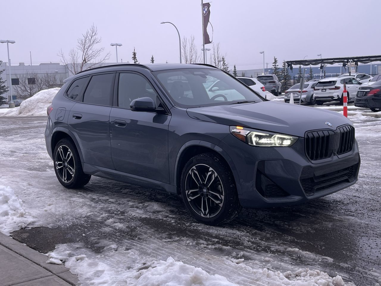 BMW X1  2023 à Calgary, Alberta