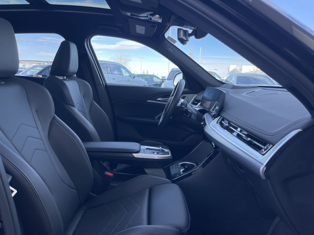 2025 BMW X1