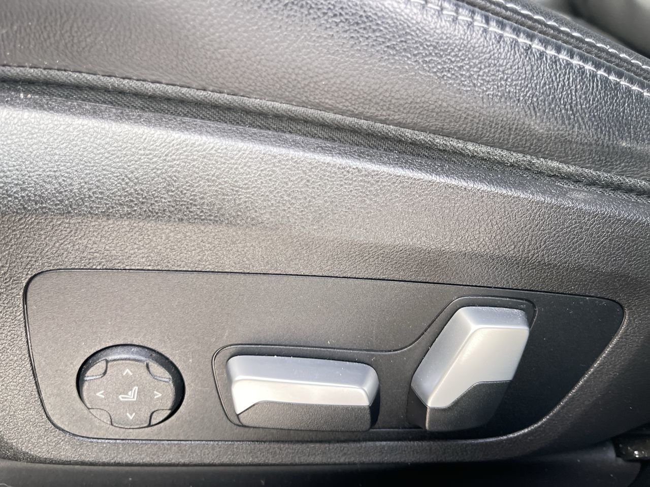 BMW X3  2023 à Calgary, Alberta