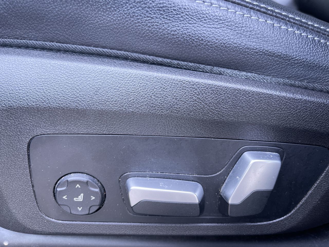 BMW X3  2023 à Calgary, Alberta