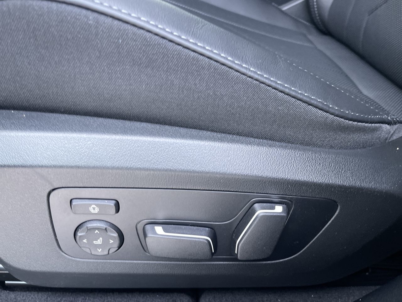 BMW X3  2026 à Calgary, Alberta