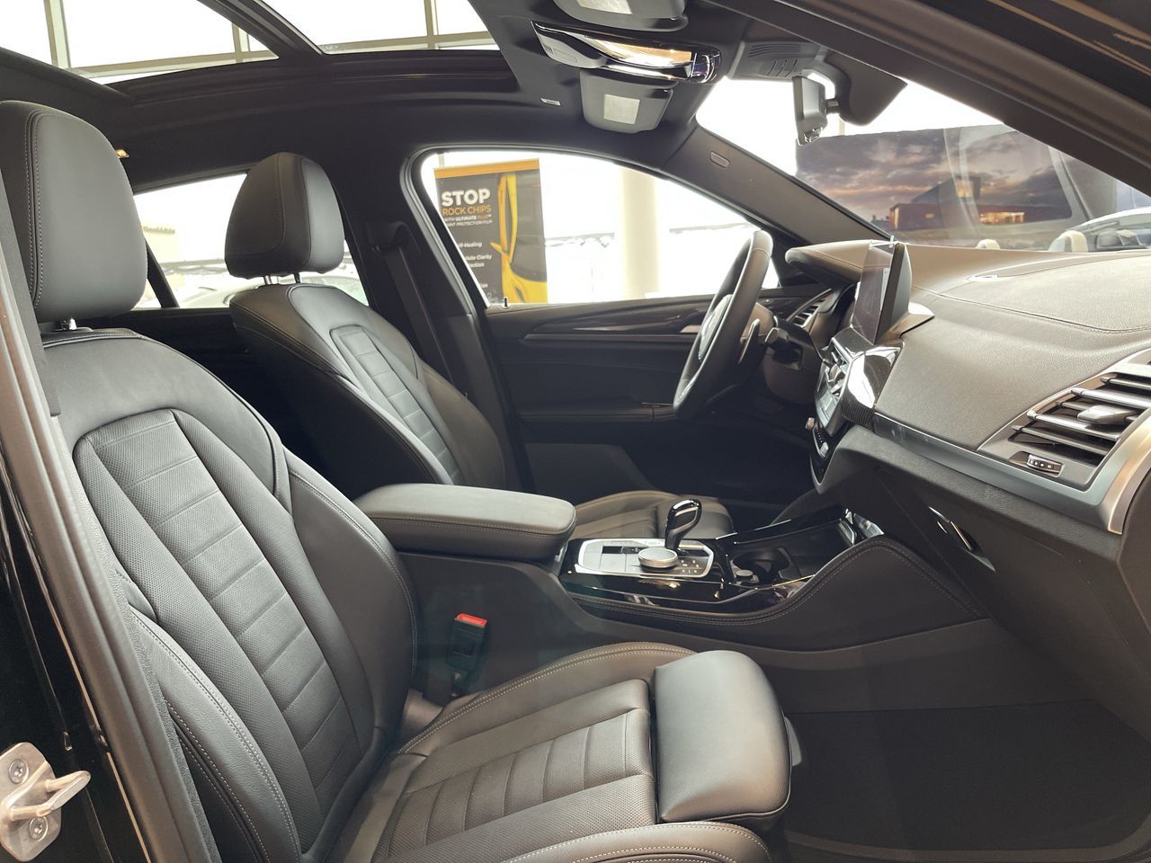 BMW X4  2023 à Calgary, Alberta