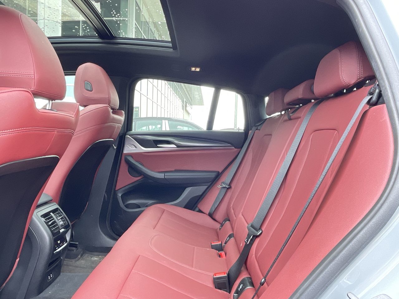 2024 BMW X4