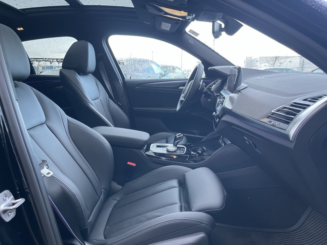 BMW X4  2025 à Calgary, Alberta