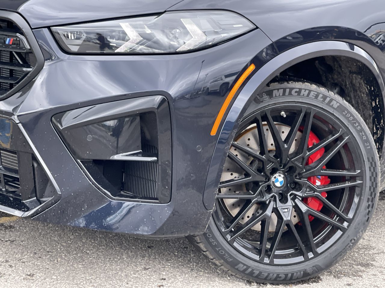 2025 BMW X5 M