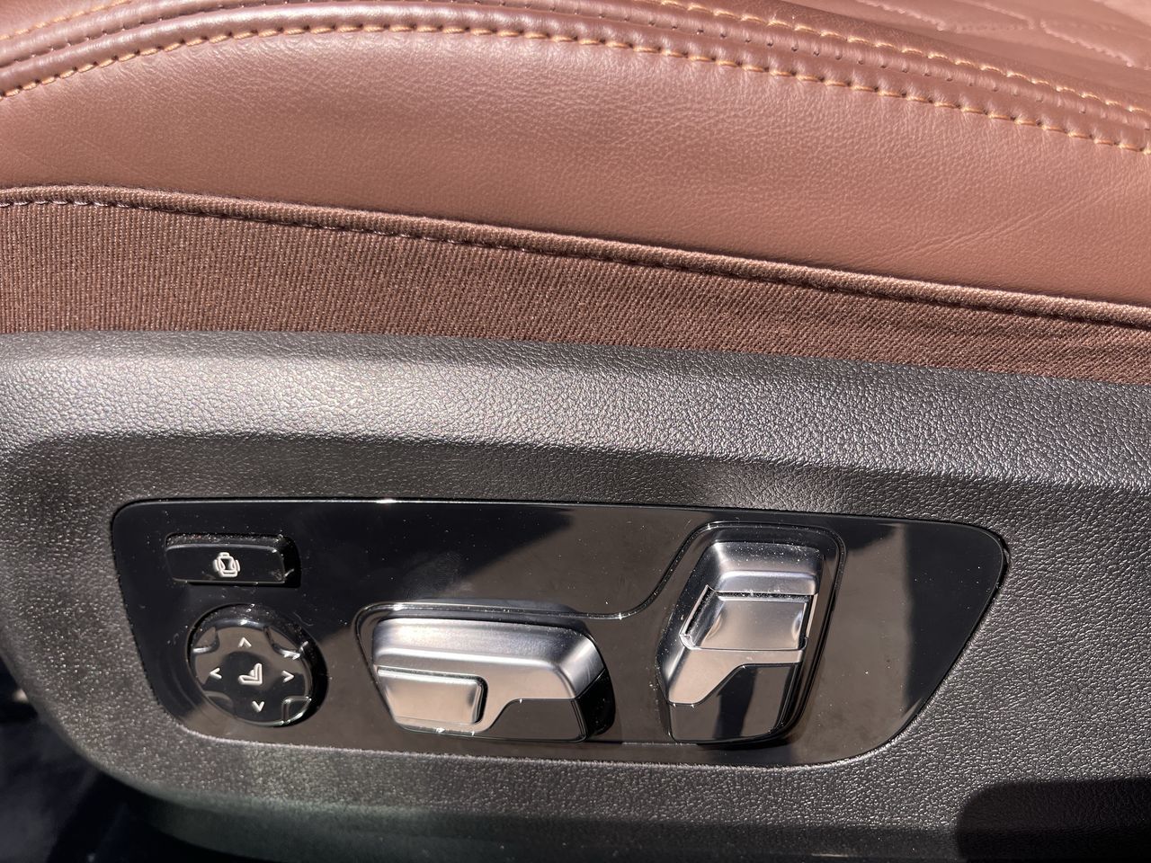 2026 BMW X5 PHEV