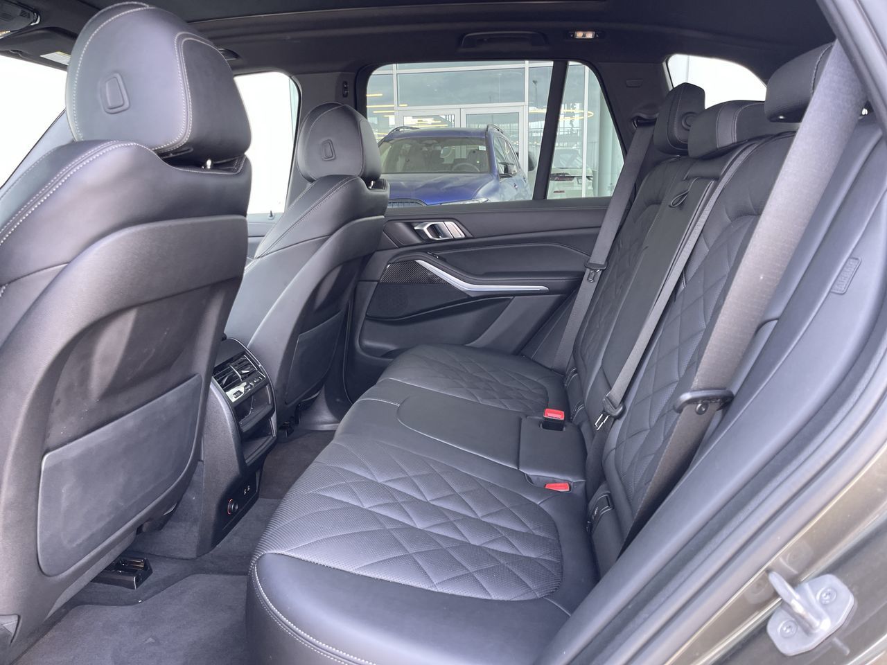 BMW X5  2024 à Calgary, Alberta