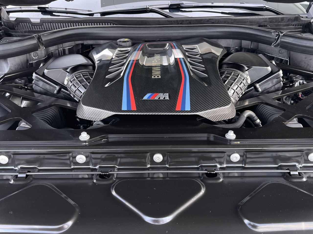 2022 BMW X6 M in Calgary, Alberta