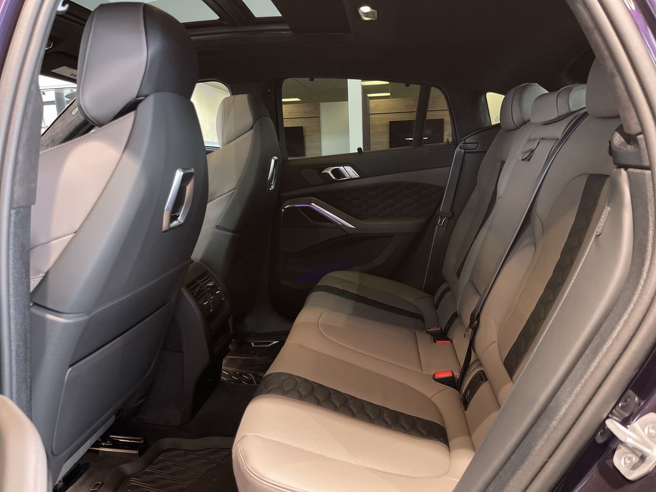 BMW X6 M  2026 à Calgary, Alberta