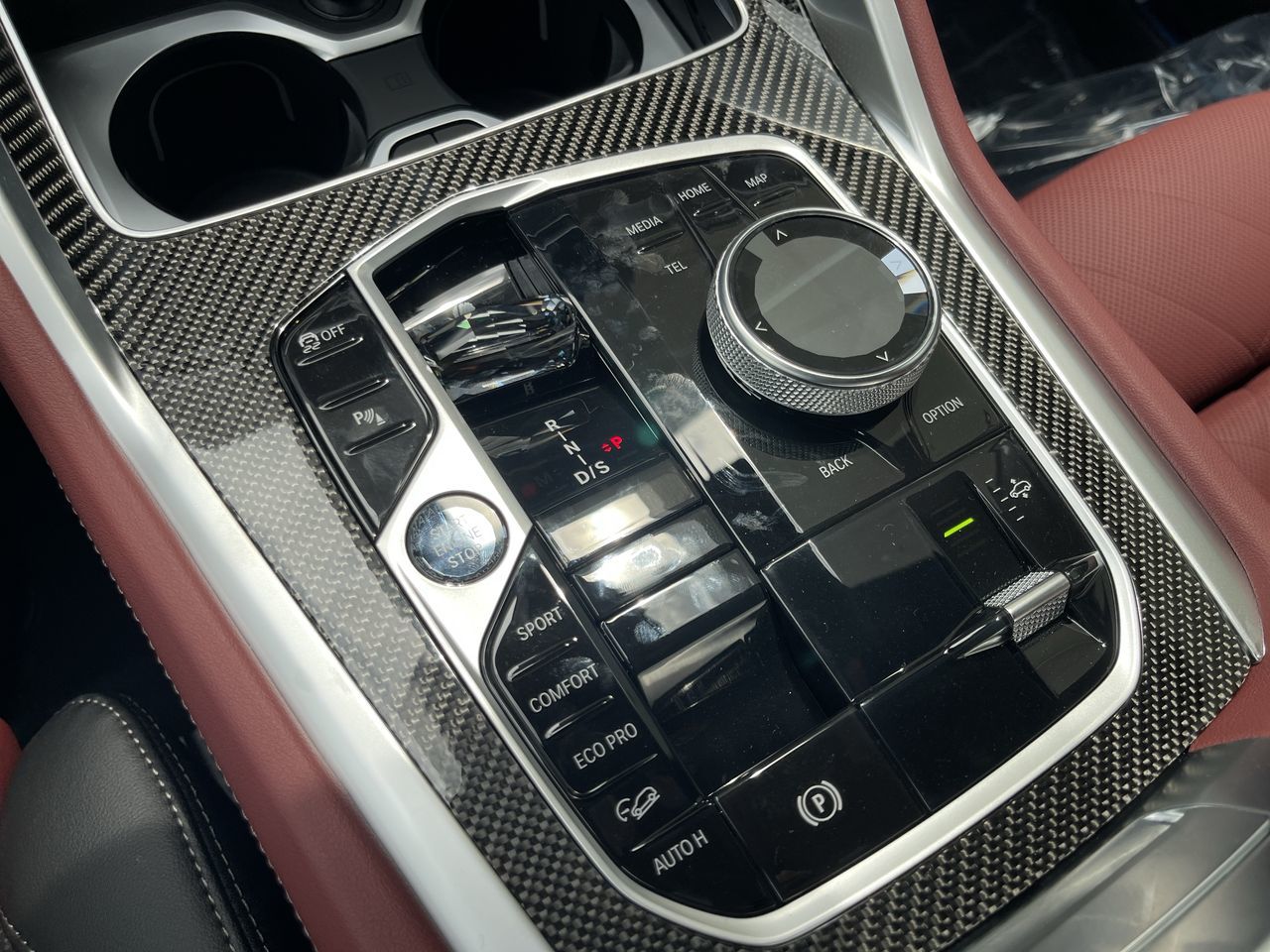 2027 BMW X6