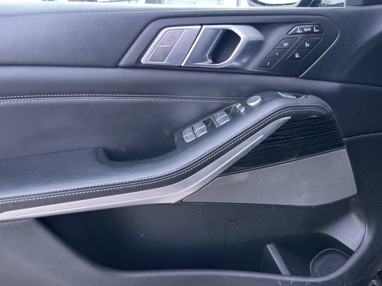 2020 BMW X7 in Calgary, Alberta