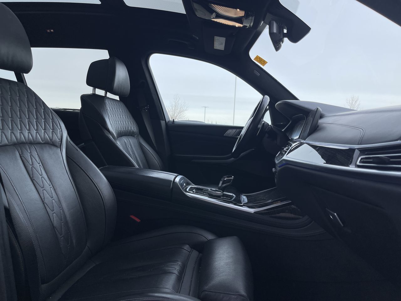 2020 BMW X7 in Calgary, Alberta