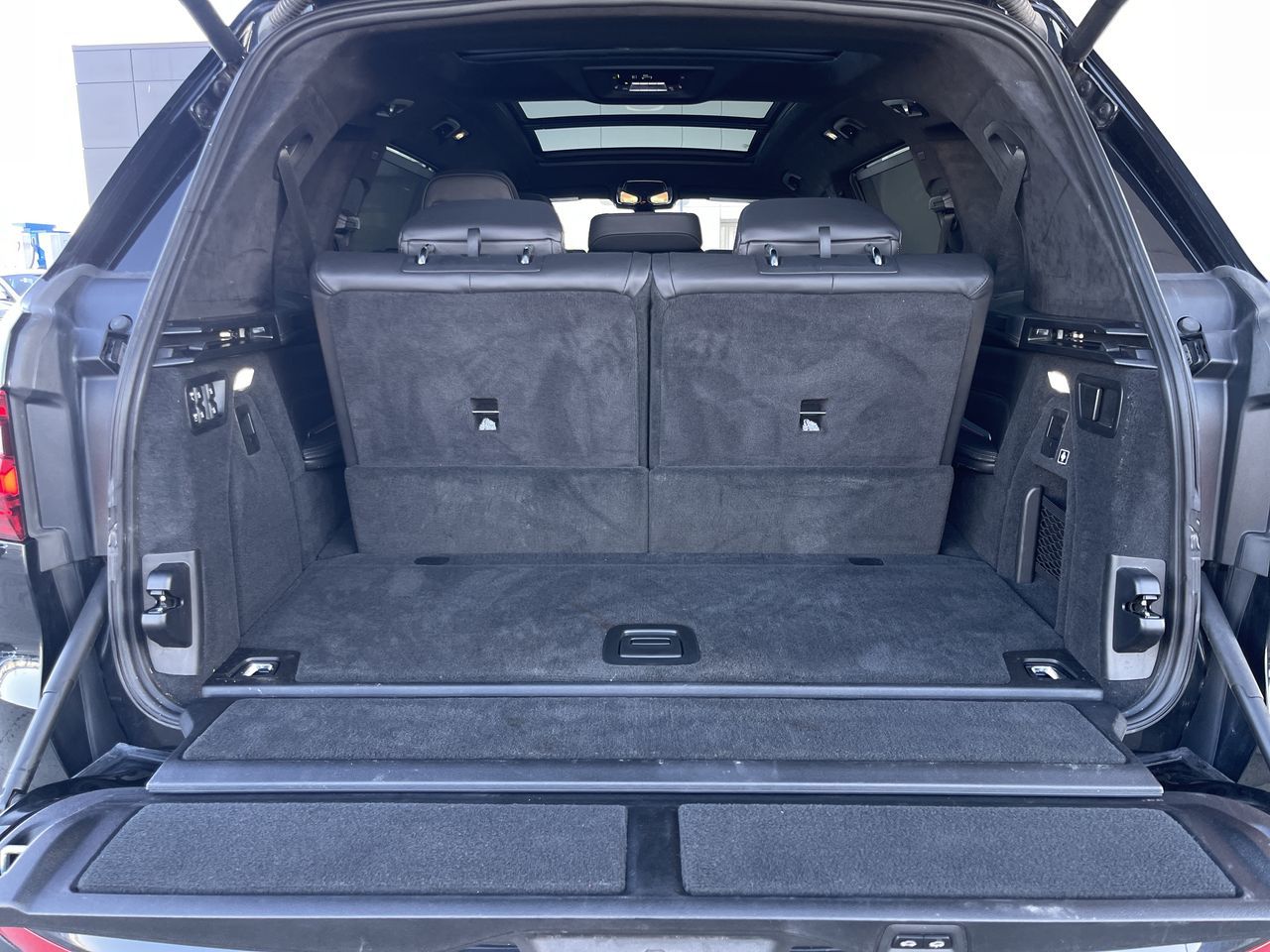 2021 BMW X7 in Calgary, Alberta