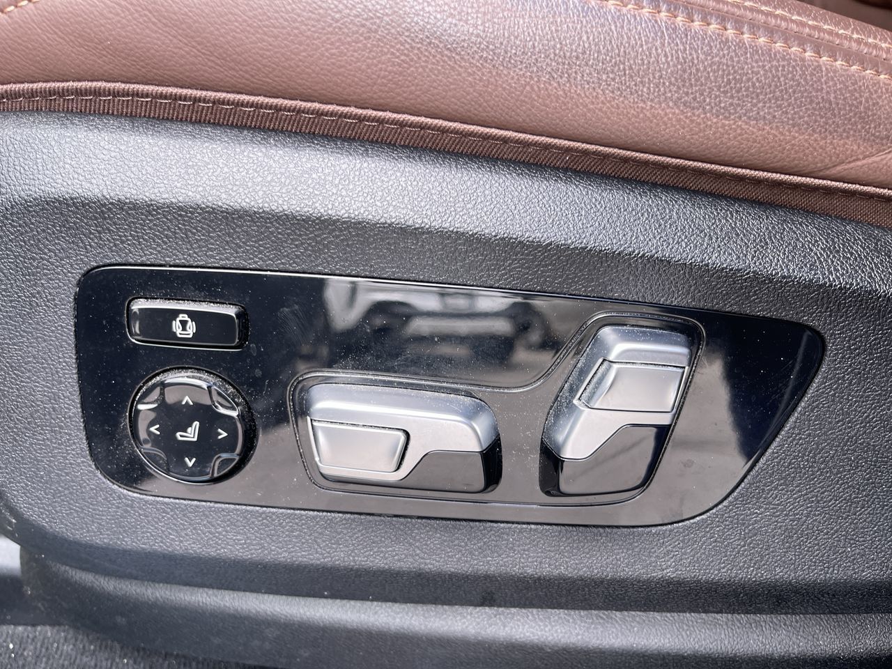 2022 BMW X7 in Calgary, Alberta