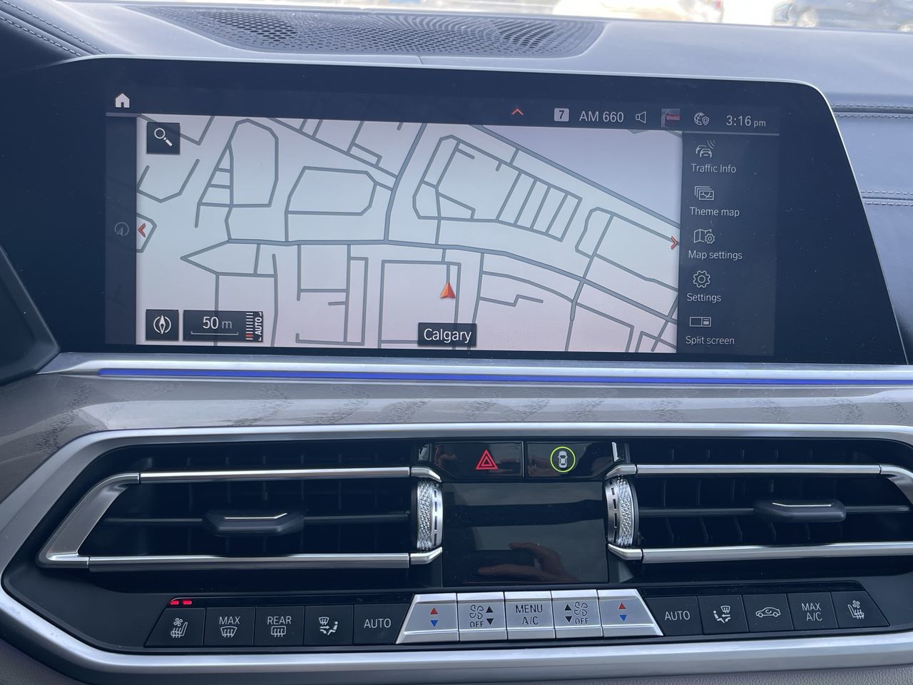 BMW X7  2022 à Calgary, Alberta