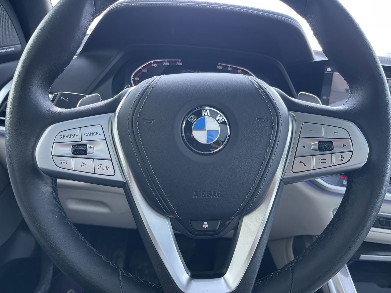 BMW X7  2022 à Calgary, Alberta