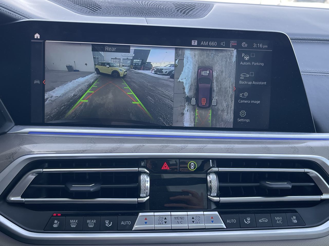 BMW X7  2022 à Calgary, Alberta