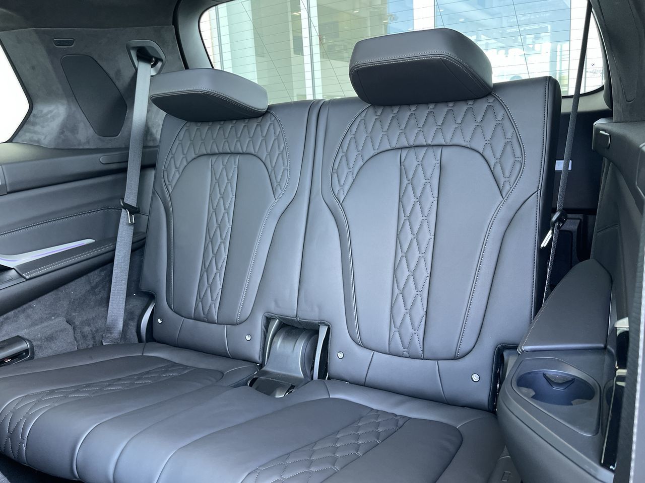 2024 BMW X7 in Calgary, Alberta