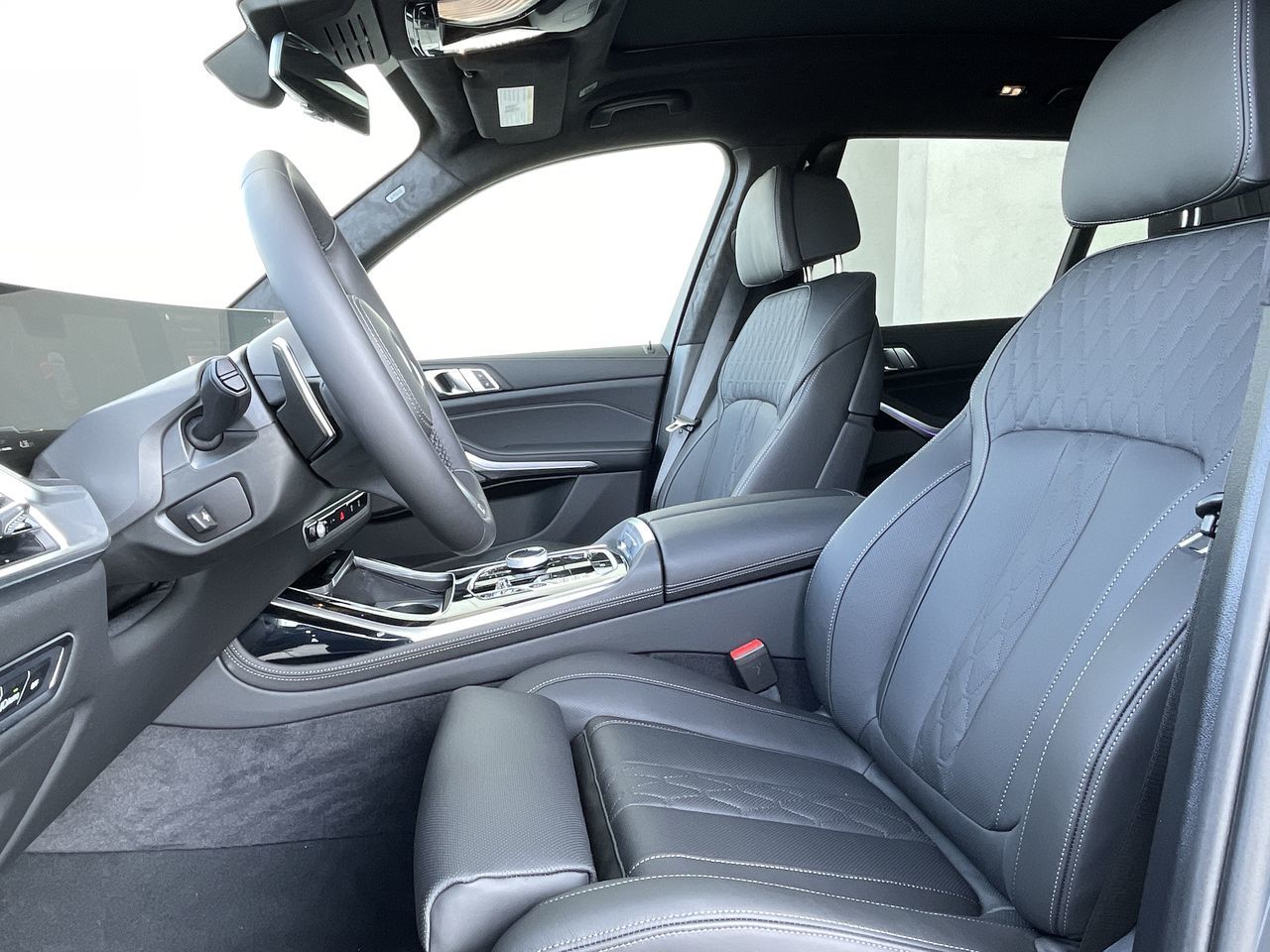 2024 BMW X7 in Calgary, Alberta