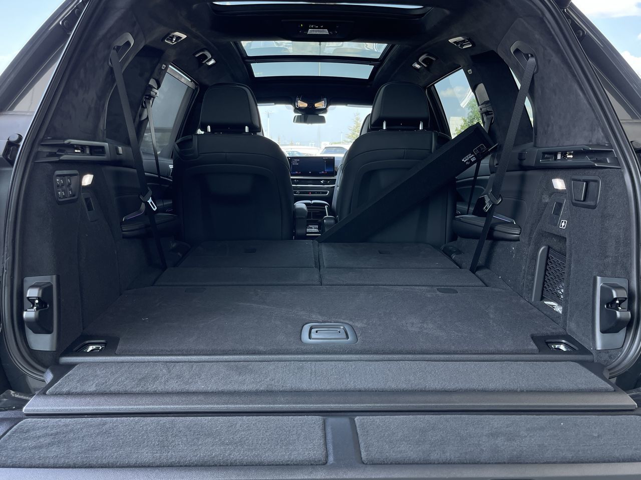 2024 BMW X7 in Calgary, Alberta
