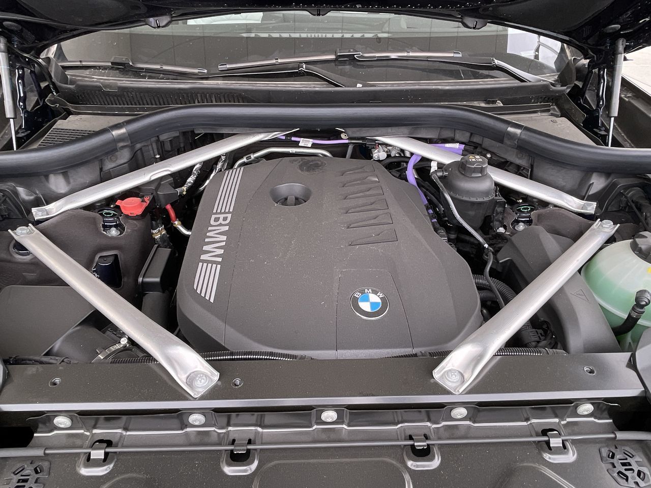 2024 BMW X7 in Calgary, Alberta