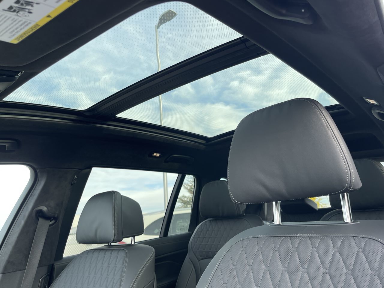 2025 BMW X7 in Calgary, Alberta