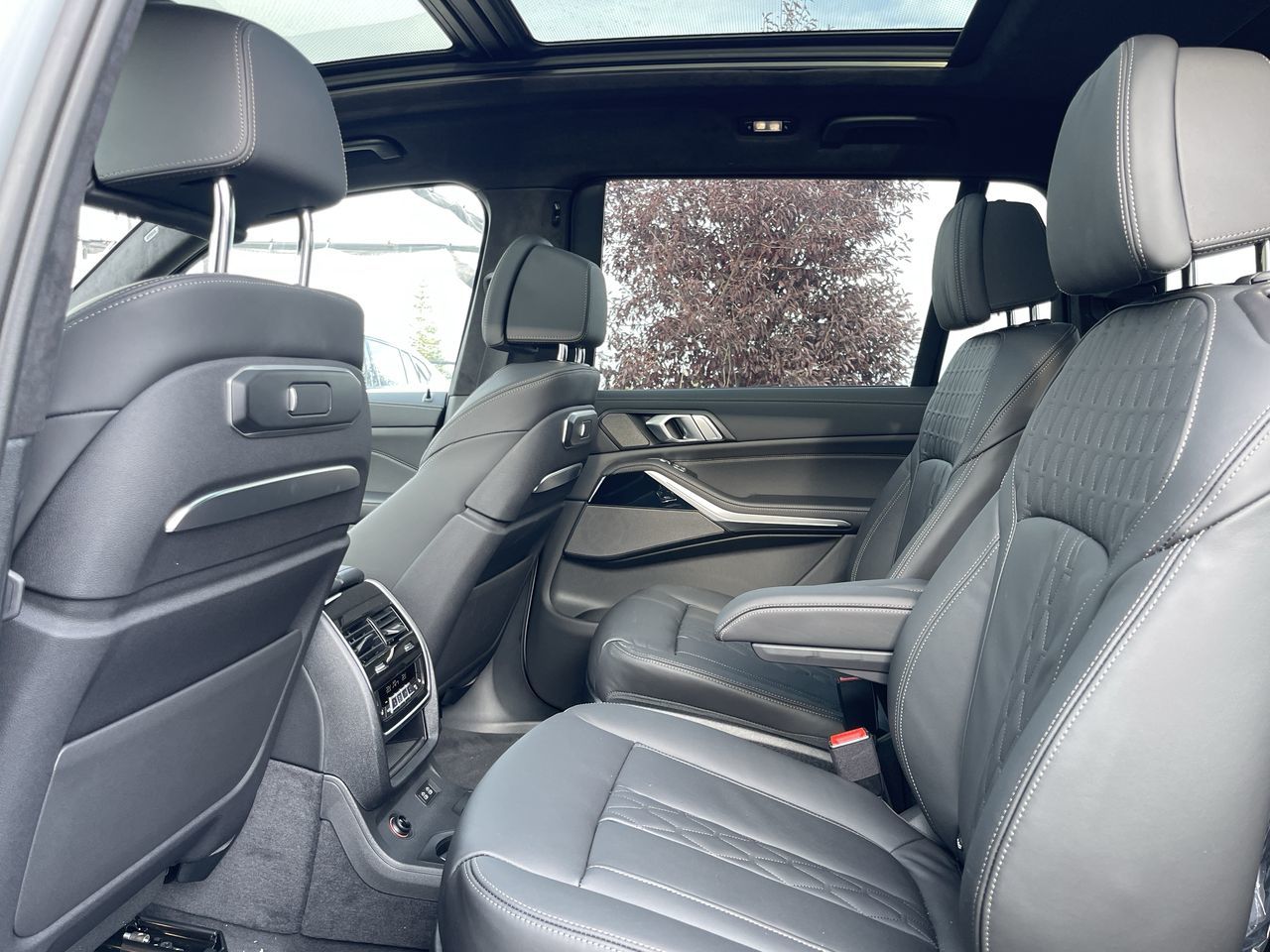 2025 BMW X7 in Calgary, Alberta