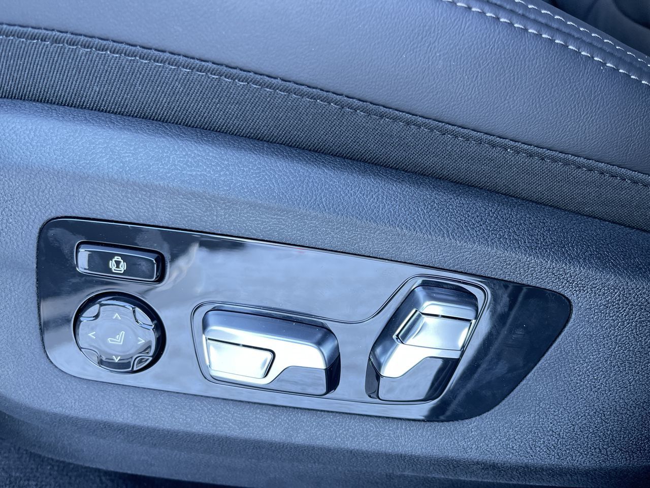 2026 BMW X7 in Calgary, Alberta