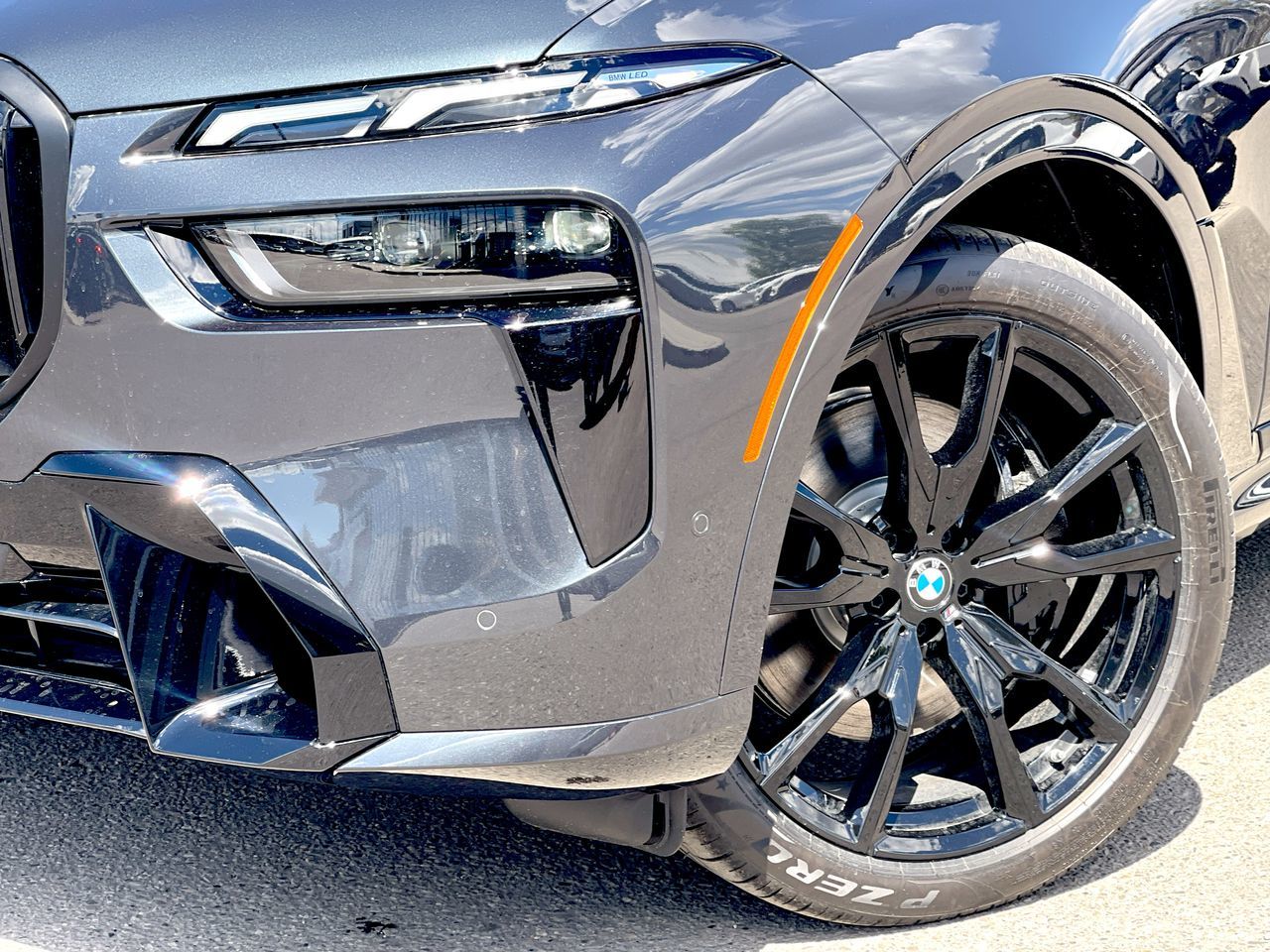 2026 BMW X7