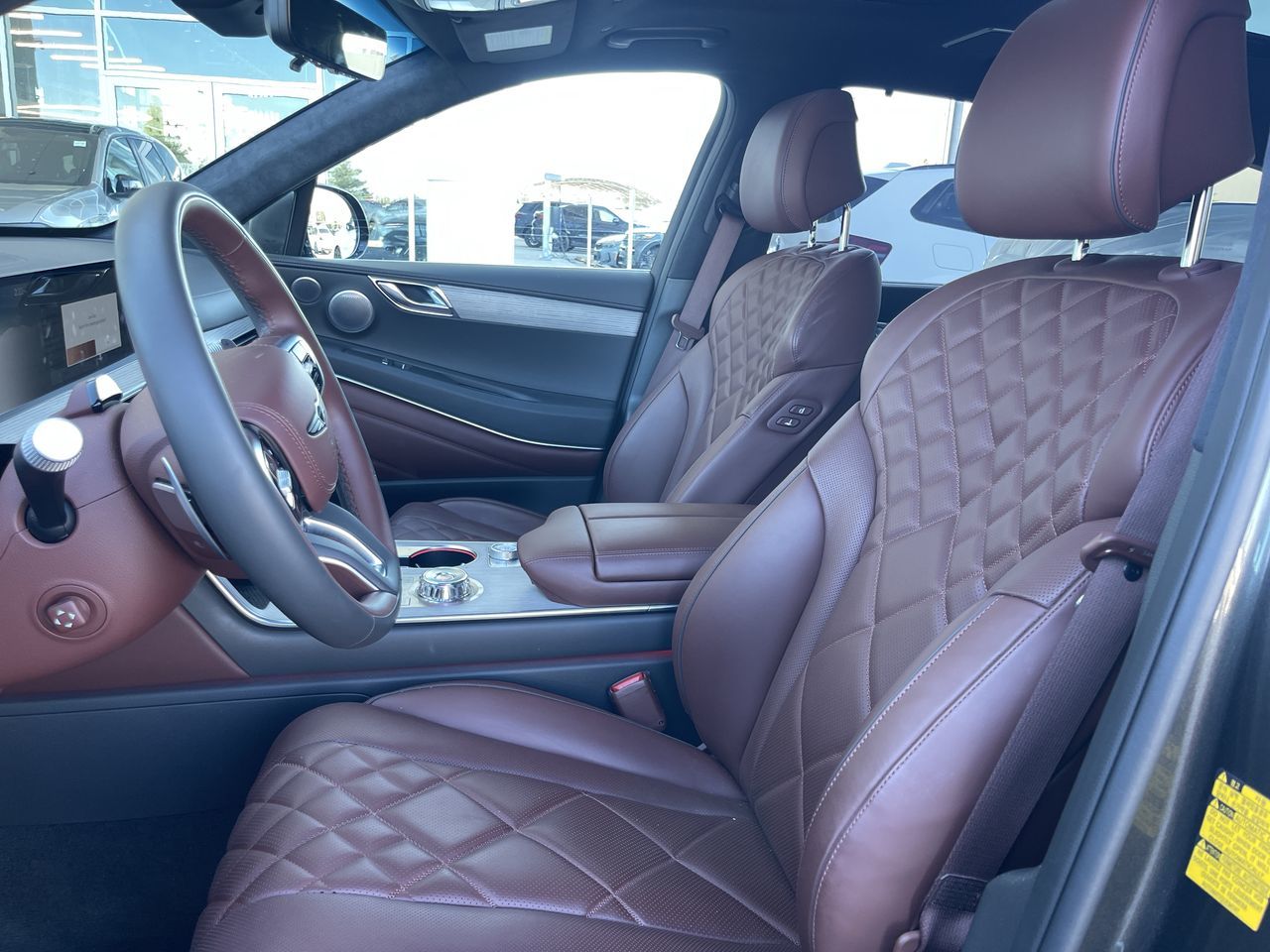2025 GENESIS GV80
