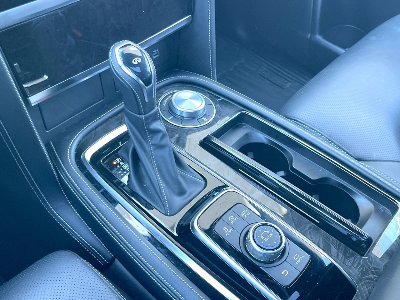 2023 Infiniti QX80 in Calgary, Alberta