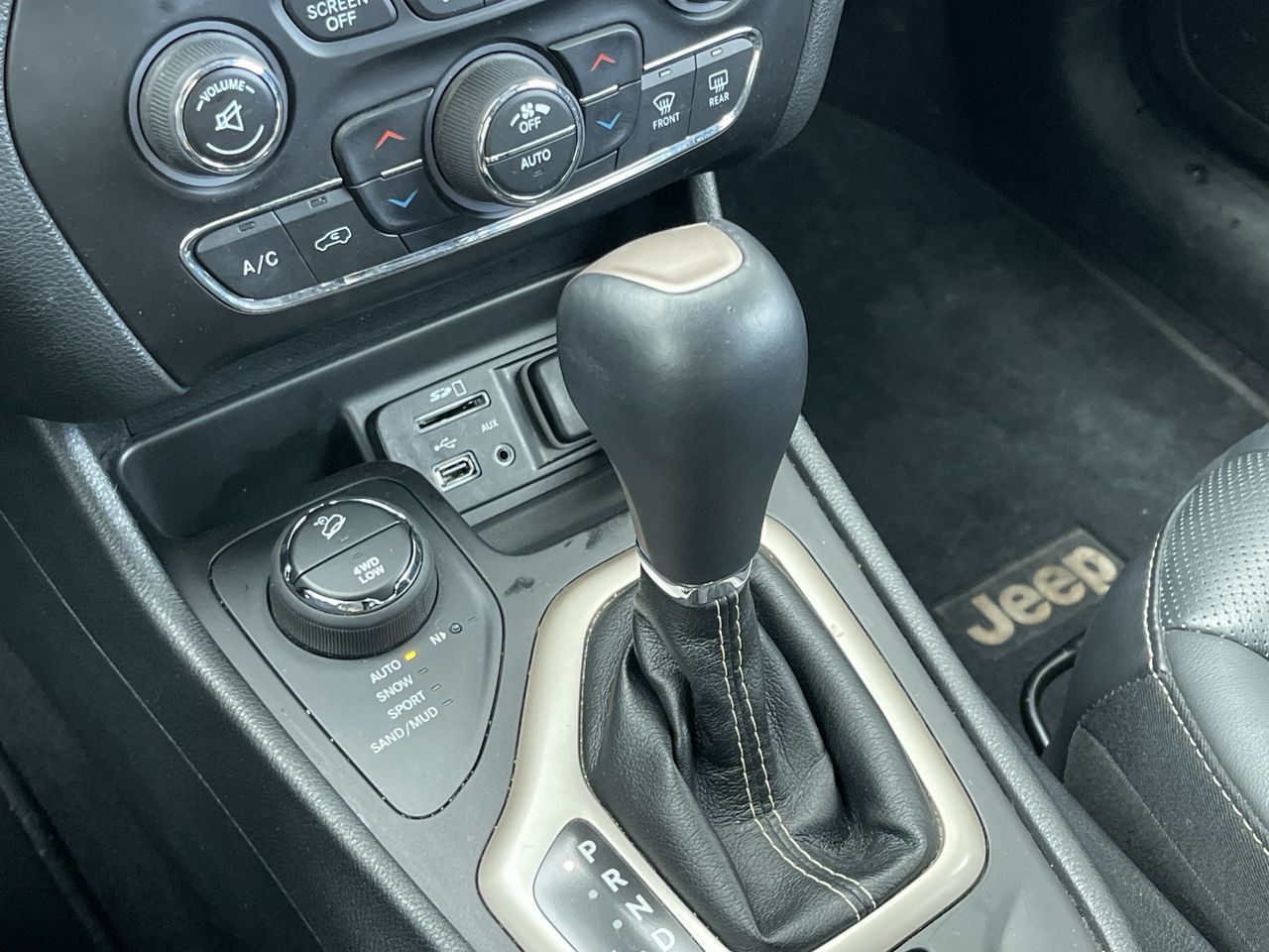2018 Jeep Cherokee in Calgary, Alberta