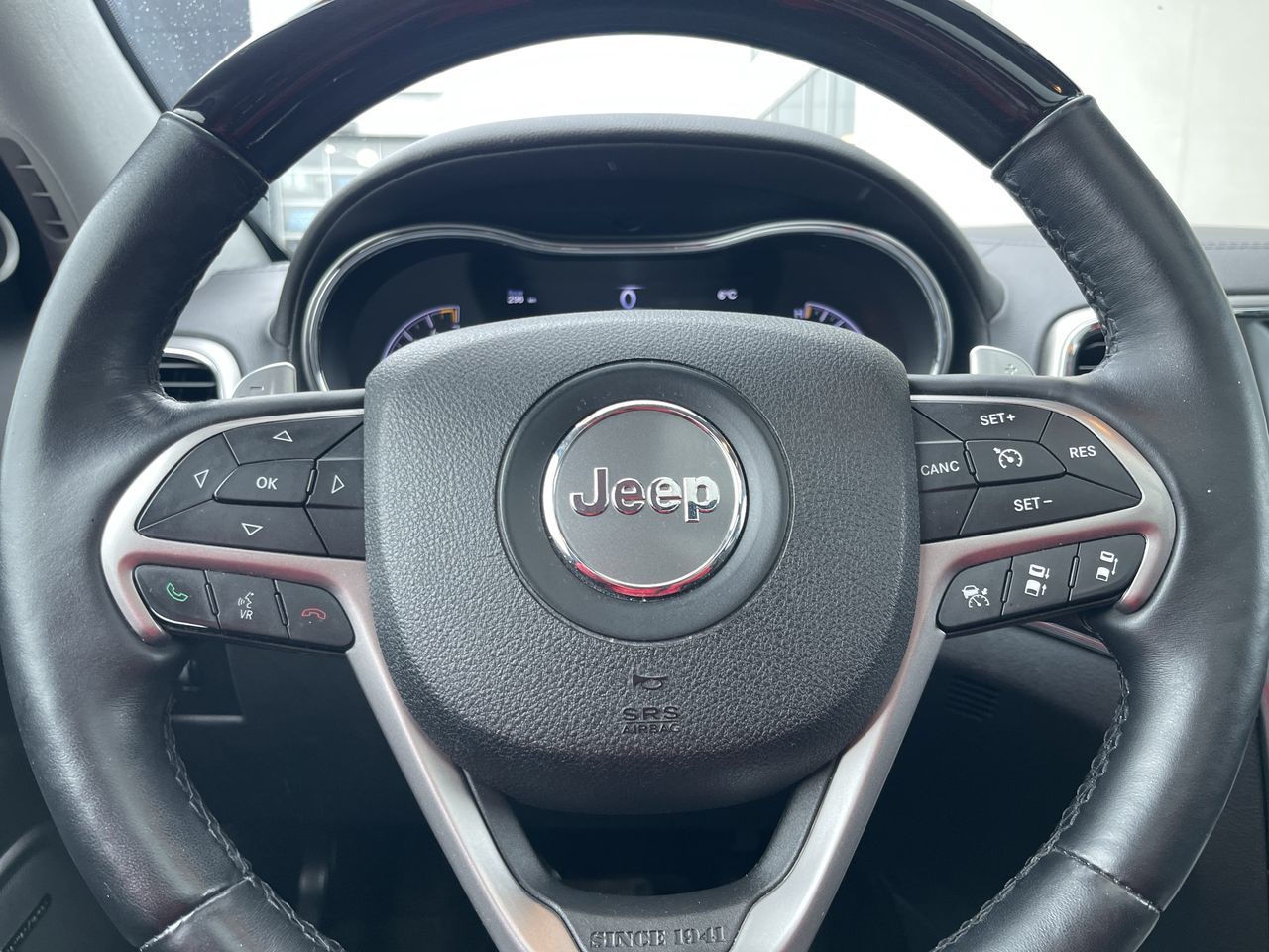 2017 Jeep Grand Cherokee