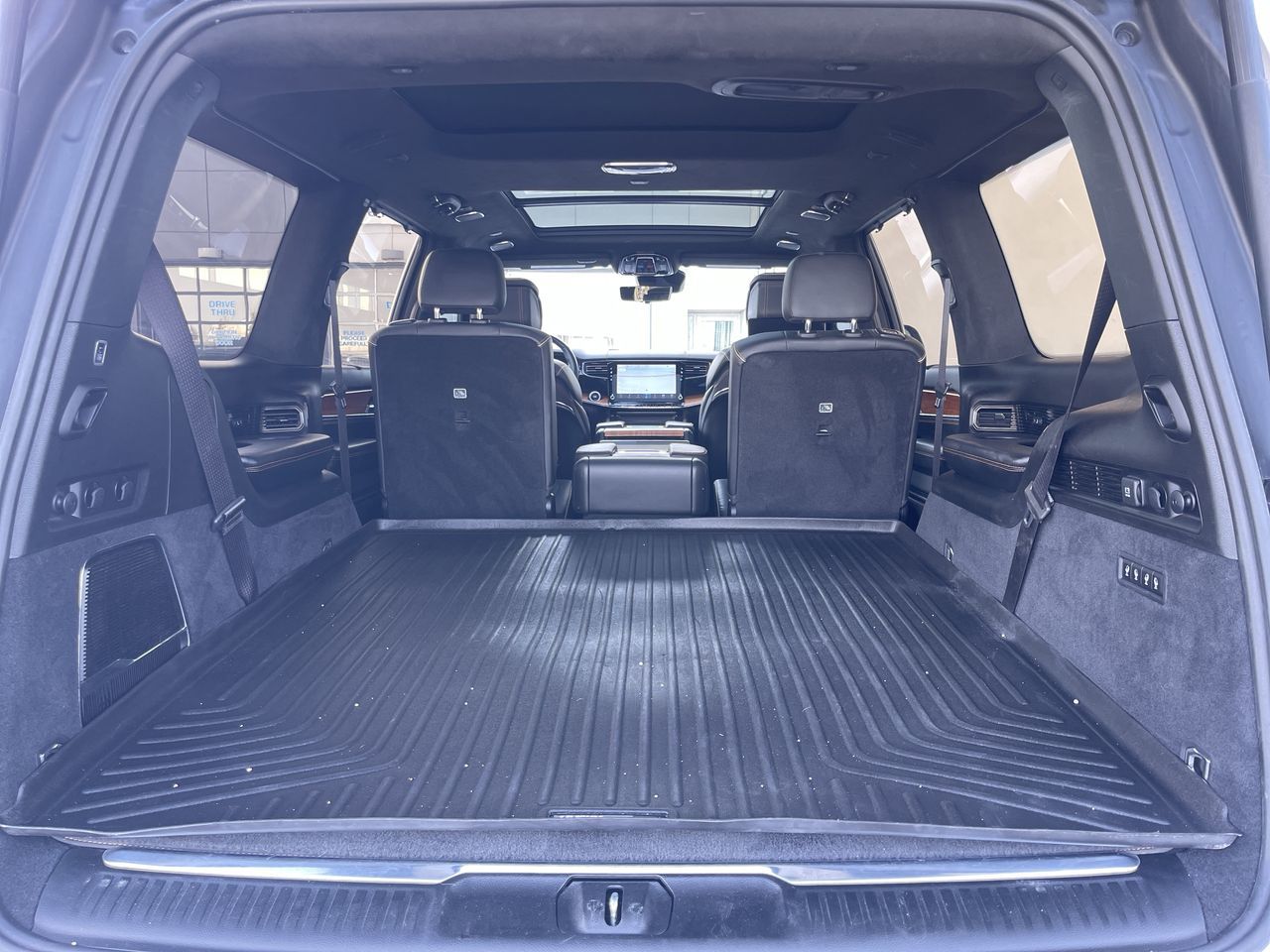 Jeep Grand Wagoneer  2022 à Calgary, Alberta