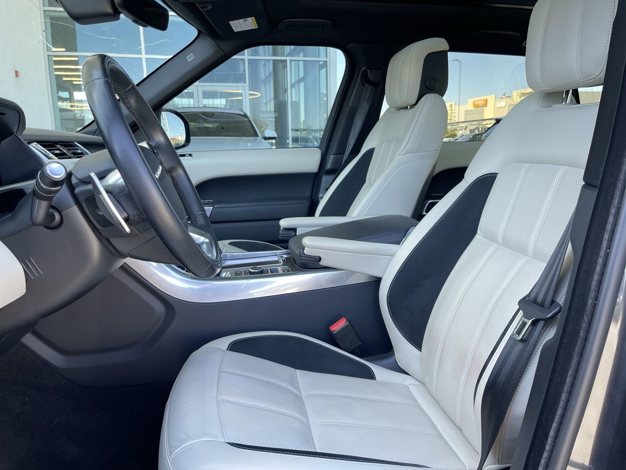 2022 Land Rover Range Rover Sport in Calgary, Alberta