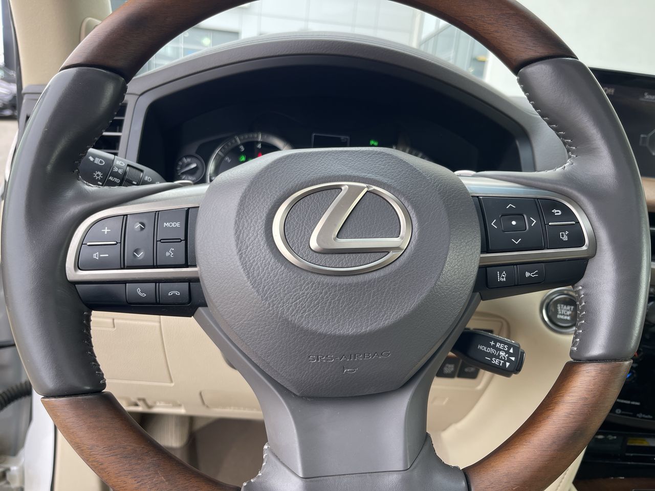 2020 Lexus LX