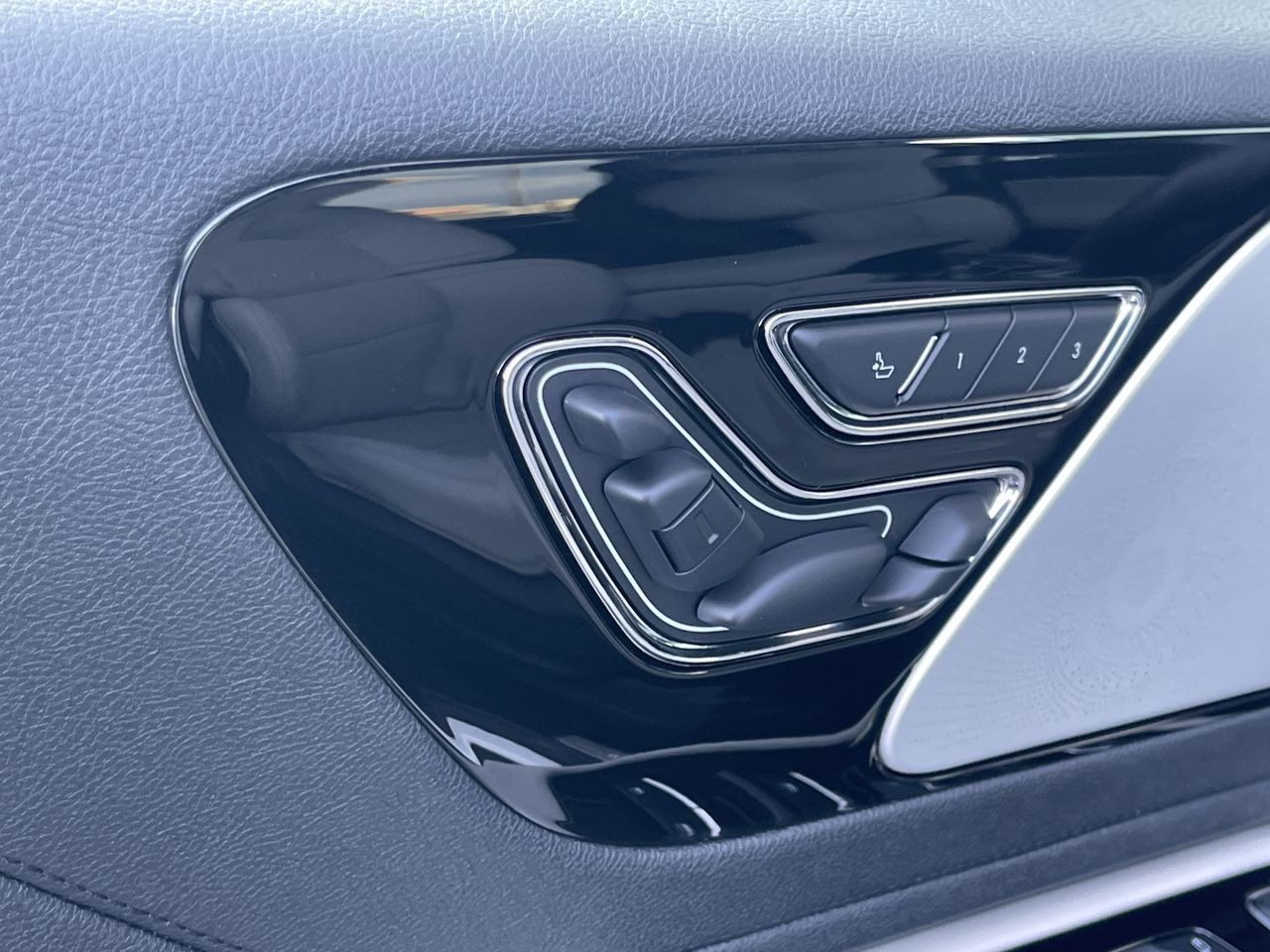 2025 Lincoln Aviator