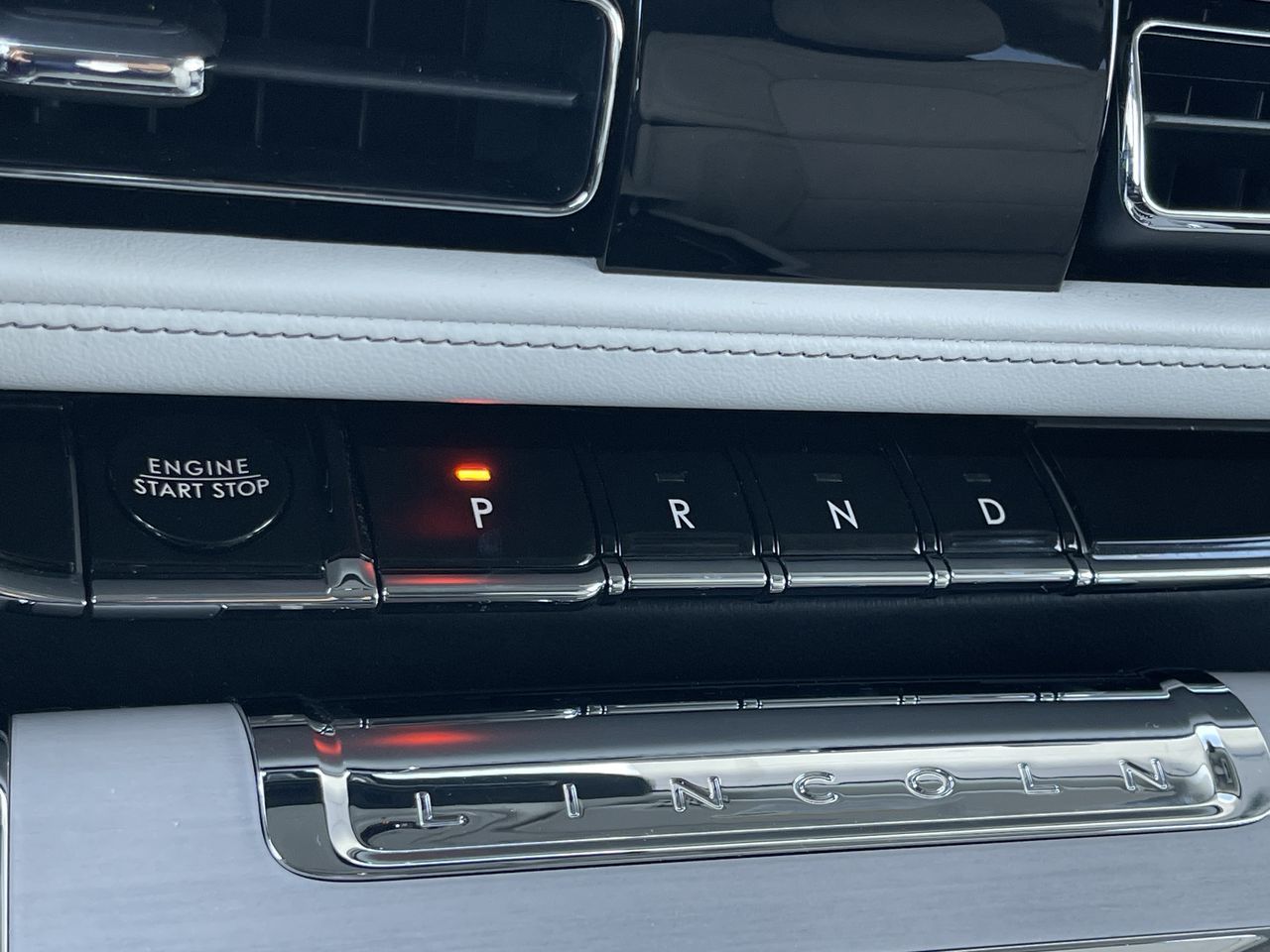 2025 Lincoln Aviator