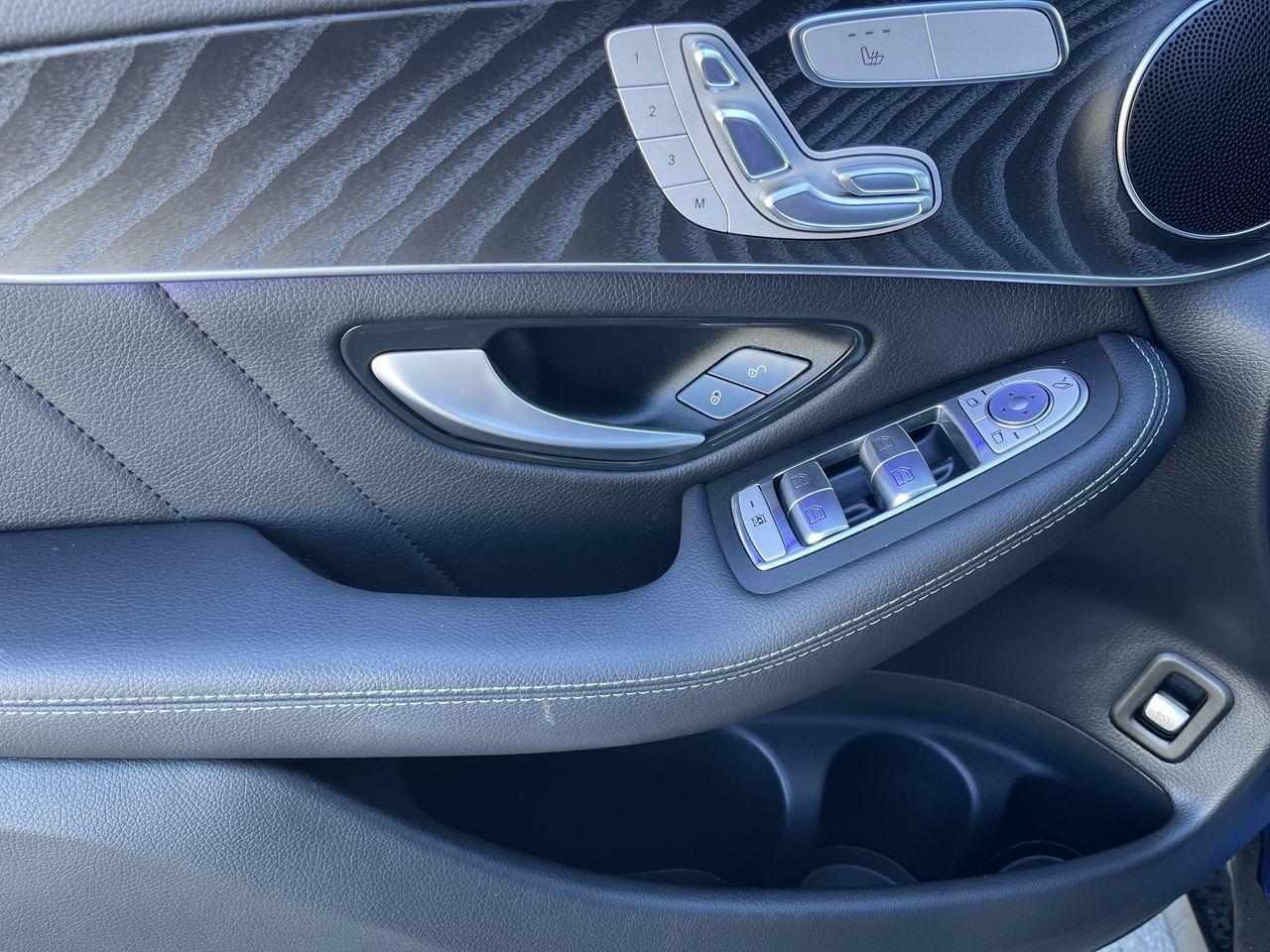 2022 Mercedes-Benz GLC