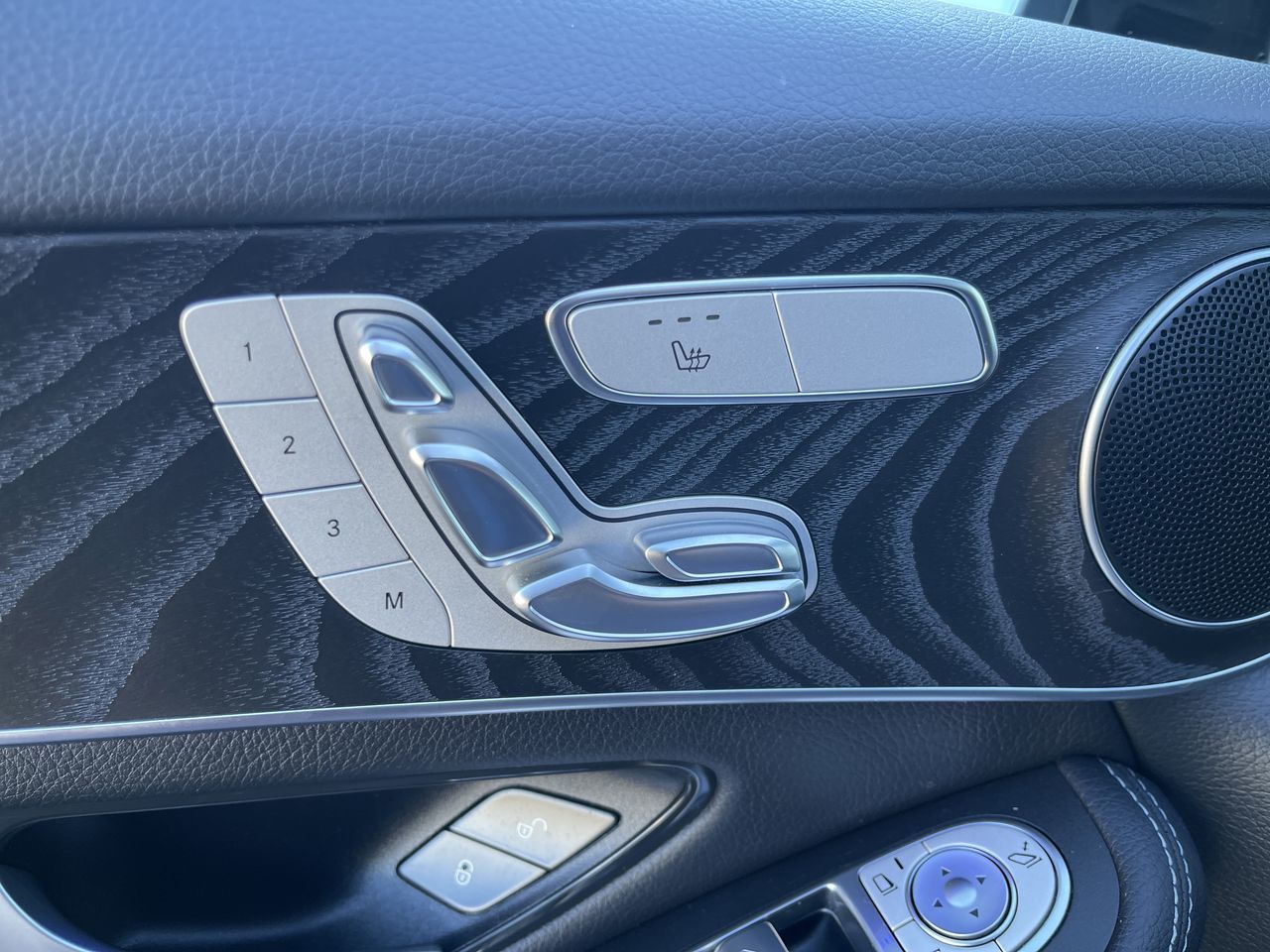 2022 Mercedes-Benz GLC