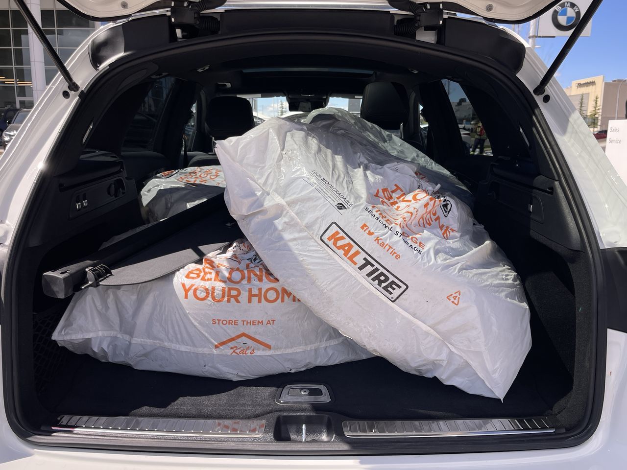 Mercedes-Benz GLC  2022 à Calgary, Alberta