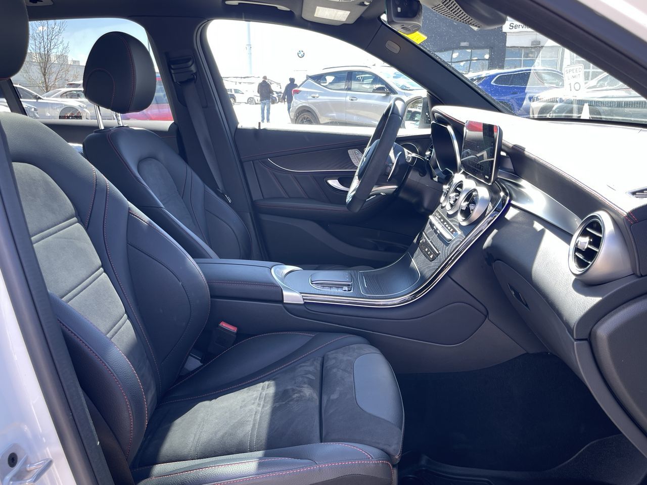2022 Mercedes-Benz GLC