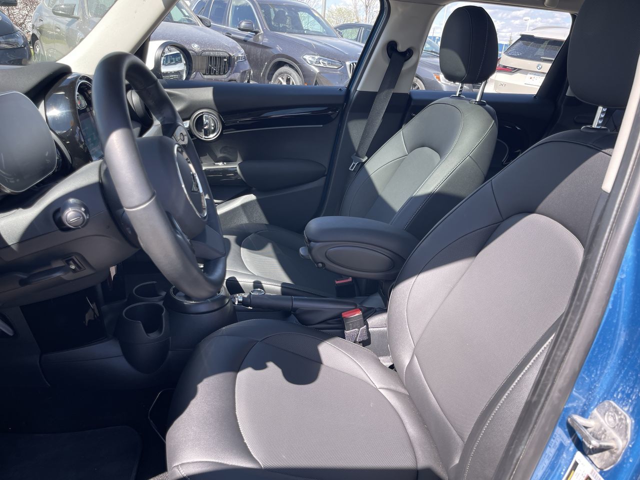 2024 MINI 5 Door
