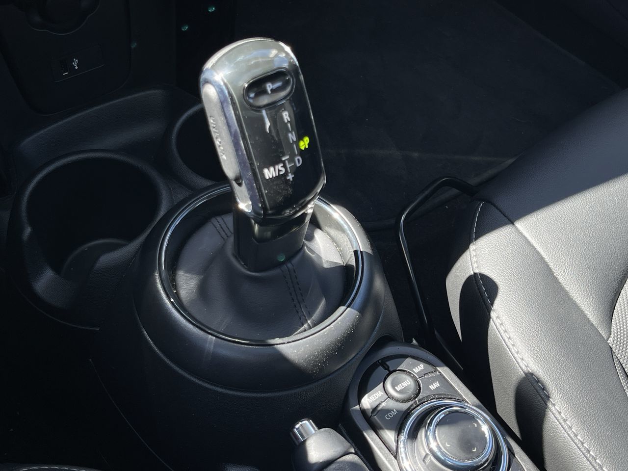 2024 MINI 5 Door